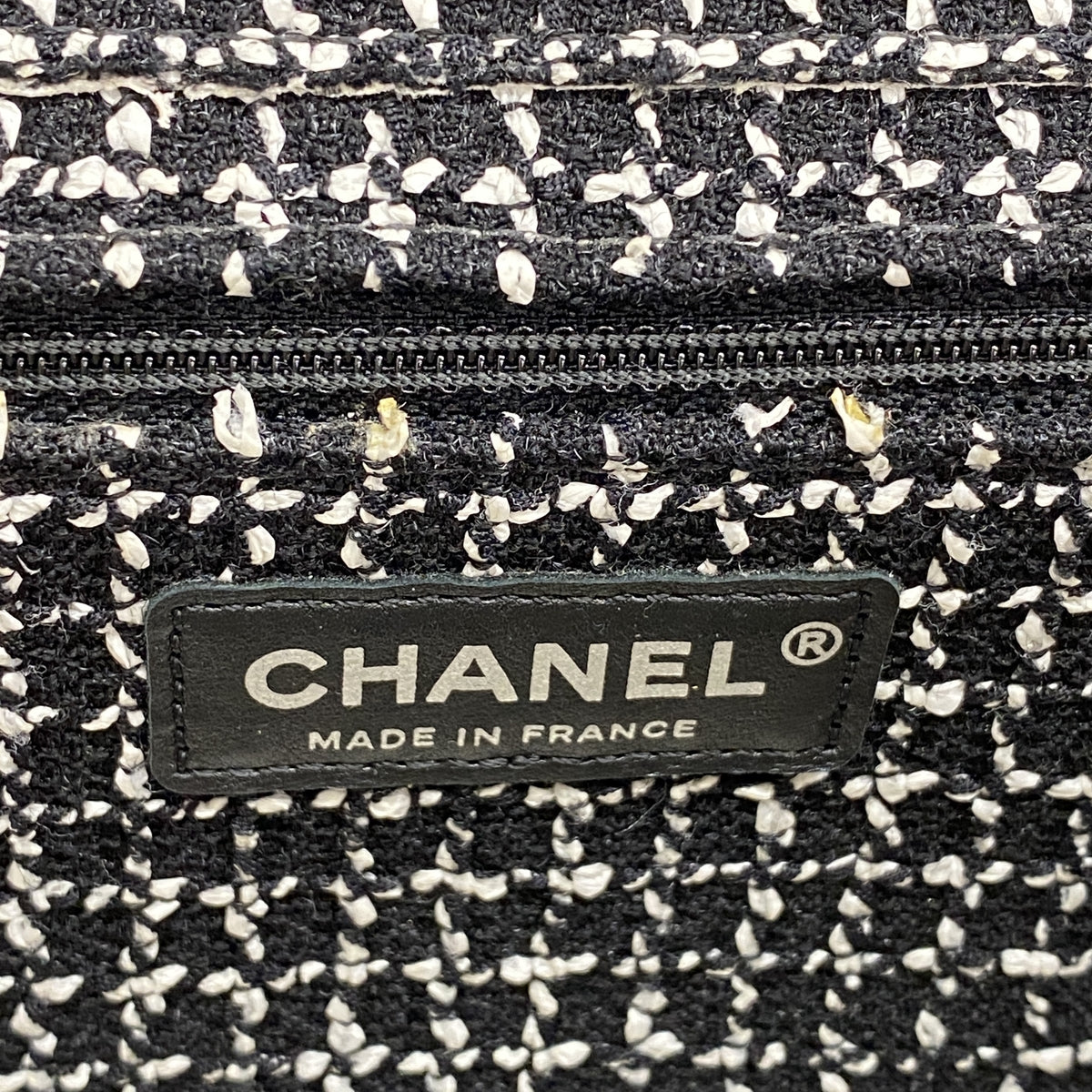 【6ib2157】シャネル ショルダーバッグ Wチェーン ツイード ブラック アイボリー シルバー金具【中古】レディース