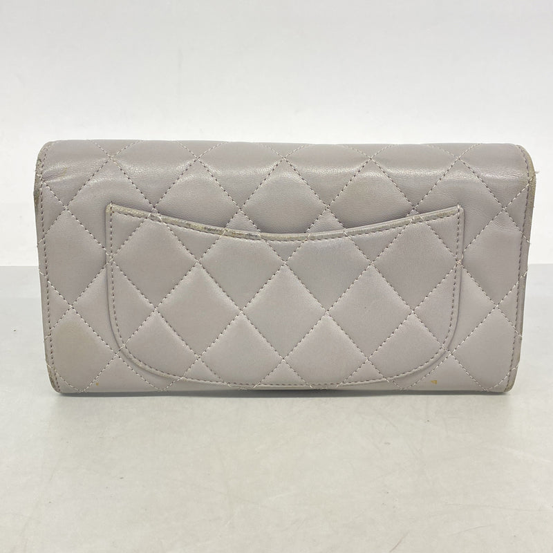 【6ib2167】シャネル 長財布 マトラッセ ラムスキン グレー シルバー金具【中古】レディース
