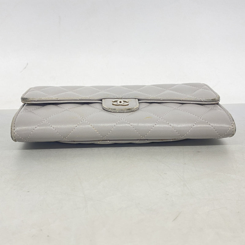 【6ib2167】シャネル 長財布 マトラッセ ラムスキン グレー シルバー金具【中古】レディース