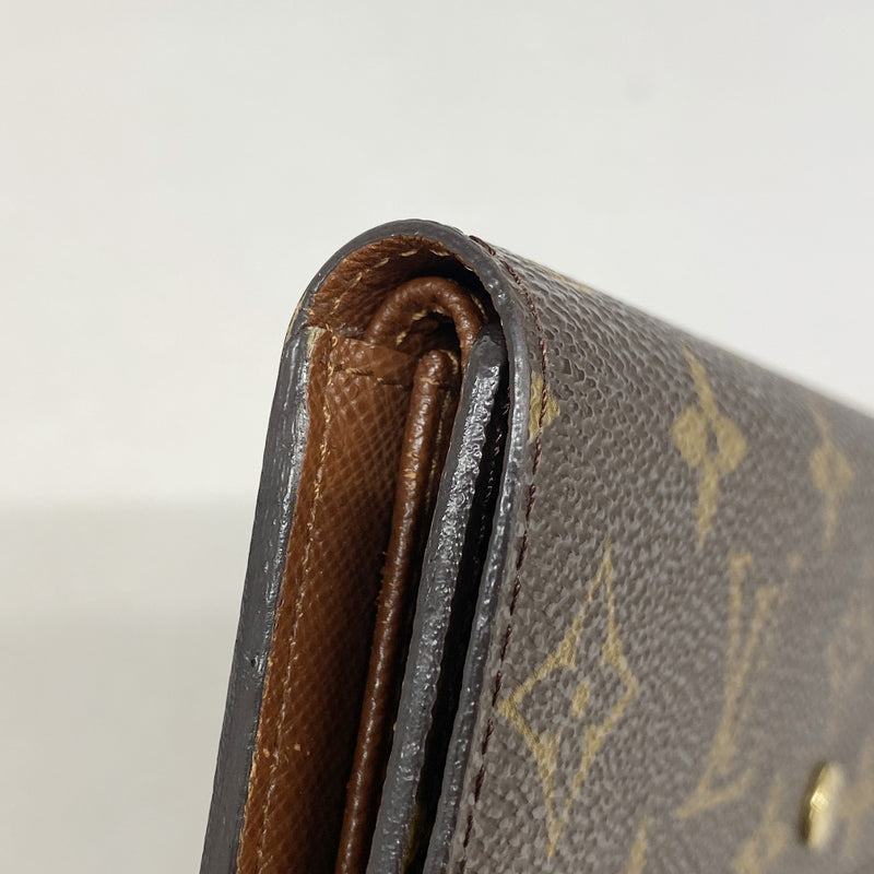 【6ib2176】ルイヴィトン 三つ折り長財布 モノグラム ポルトトレゾールインターナショナル M61215 ブラウン【中古】メンズ レディース ユニセックス