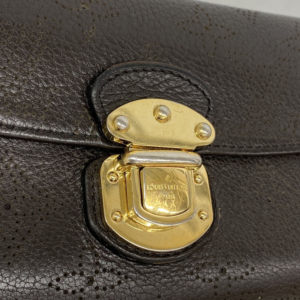 【6ib2187】ルイヴィトン 三つ折り長財布 マヒナ ポルトフォイユアメリア M95968 ショコラ【中古】レディース
