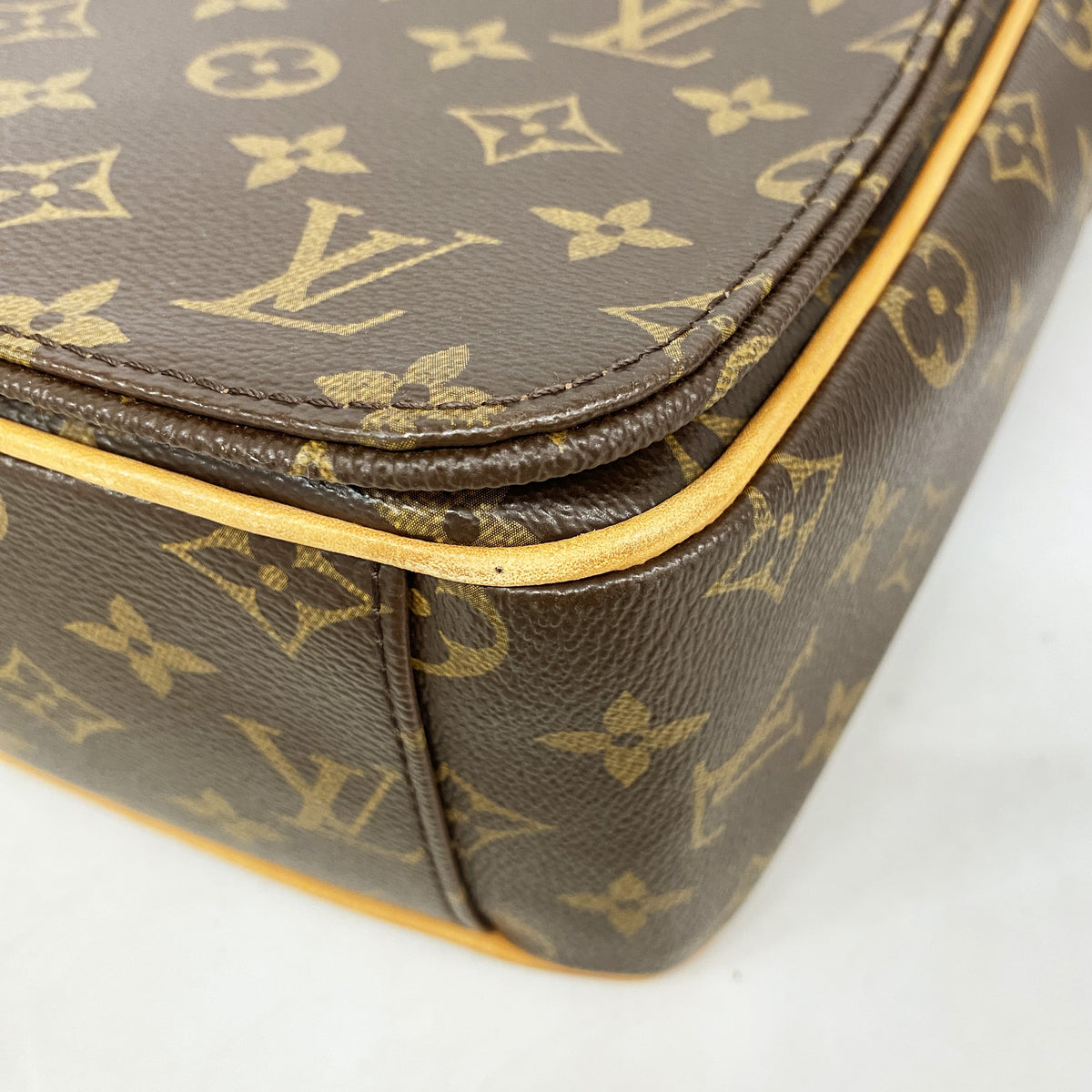 【6ib2196】ルイヴィトン ショルダーバッグ モノグラム ヴァルミーMM M40523 ブラウン【中古】レディース