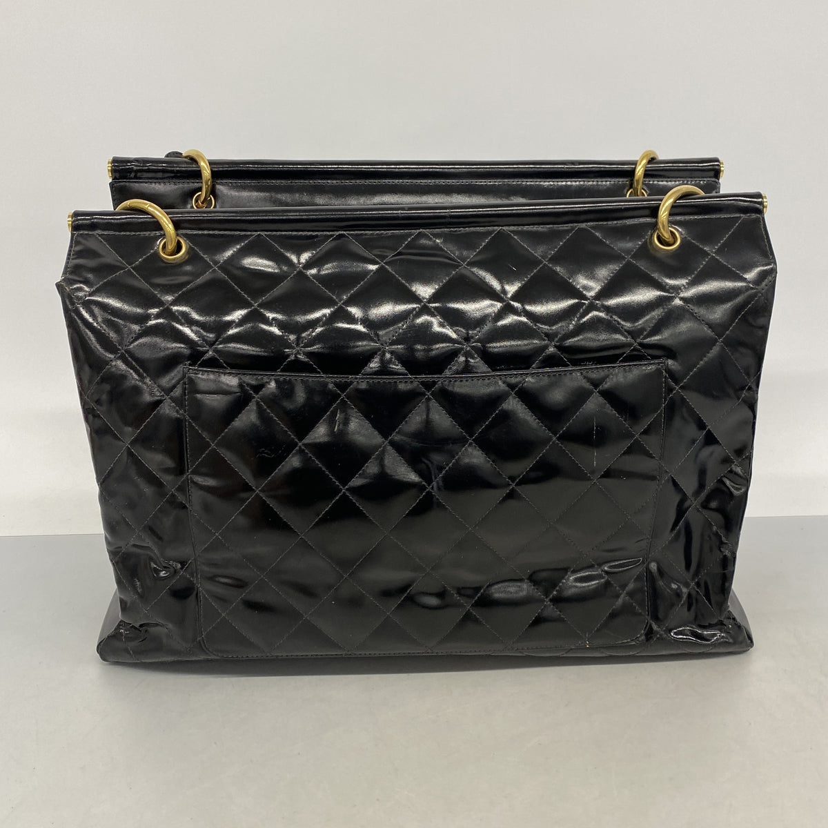 【6ib2212】シャネル トートバッグ マトラッセ パテントレザー ブラック ゴールド金具【中古】レディース