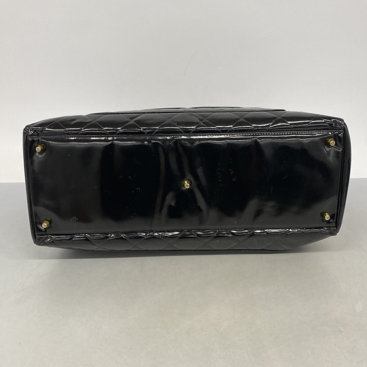 【6ib2212】シャネル トートバッグ マトラッセ パテントレザー ブラック ゴールド金具【中古】レディース