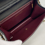 【6ib2213】シャネル ショルダーバッグ マトラッセ チェーンショルダー ラムスキン ブラック ゴールド金具【中古】レディース
