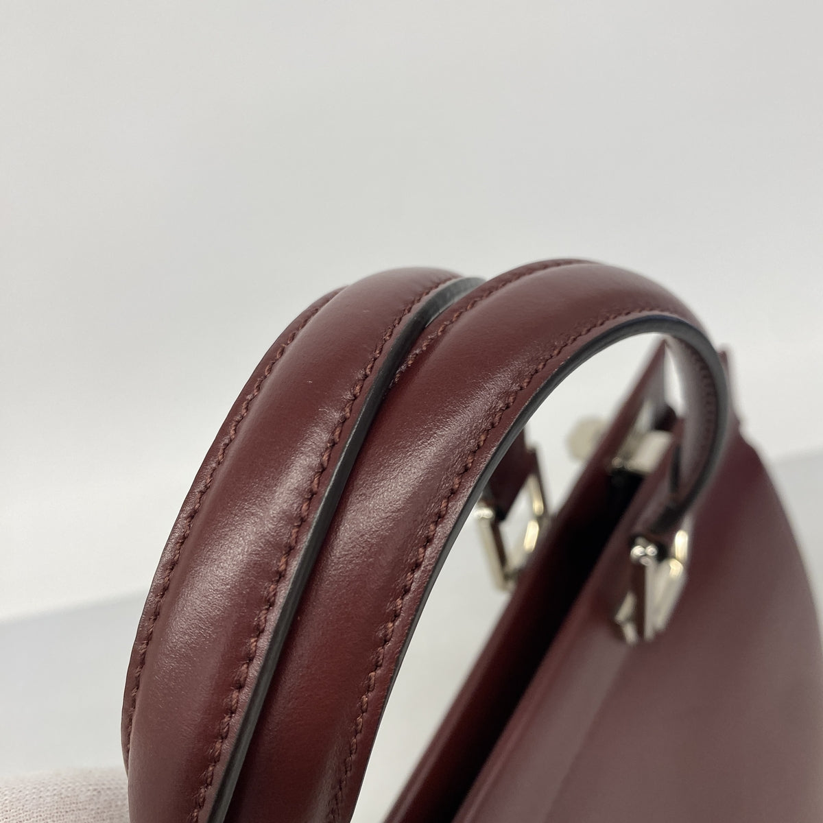 【6ib2222】グッチ ハンドバッグ ズゥミ 564714 レザー ボルドー ゴールド/シルバー金具【中古】レディース