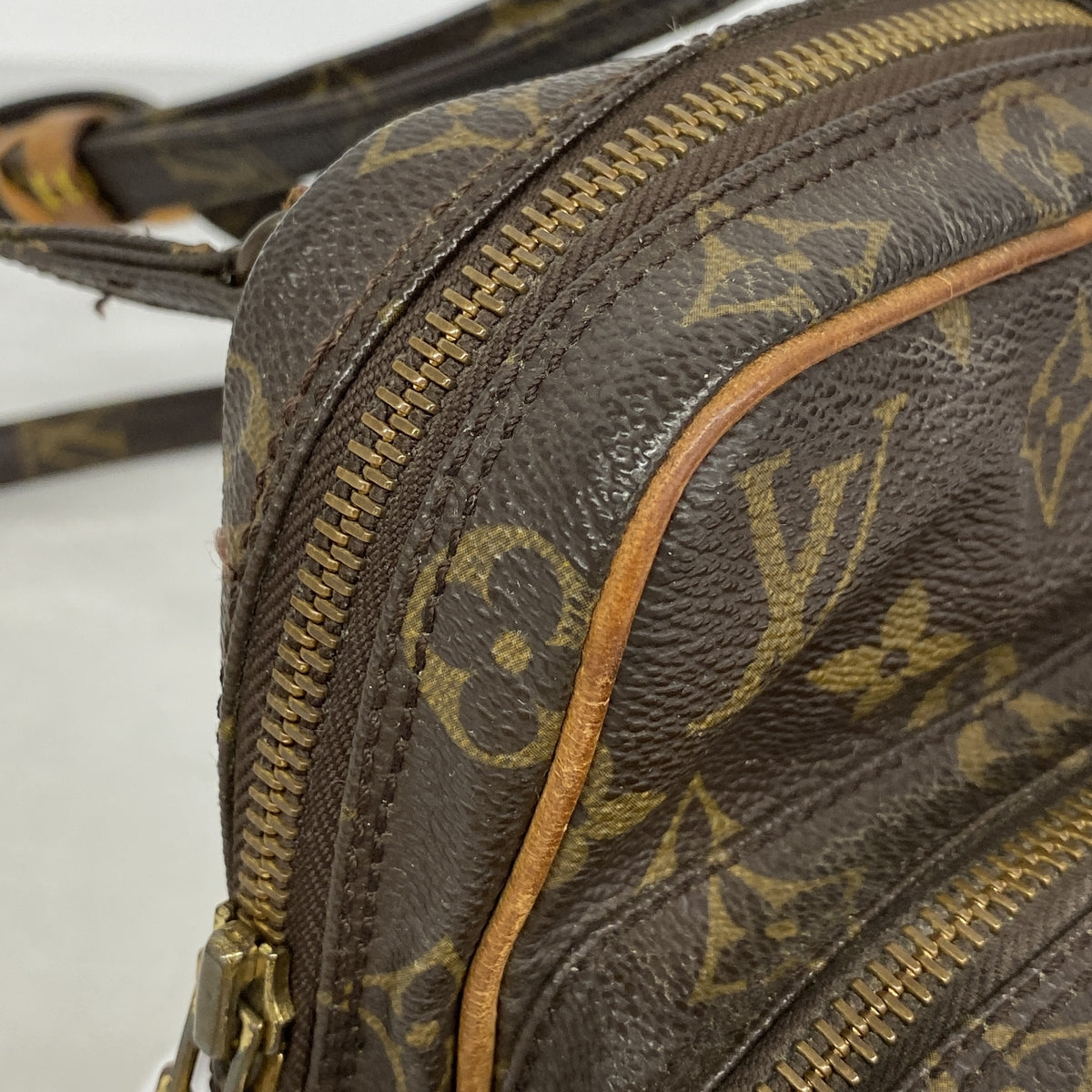 【6ib2234】ルイヴィトン ショルダーバッグ モノグラム ミニアマゾン M45238 ブラウン【中古】レディース
