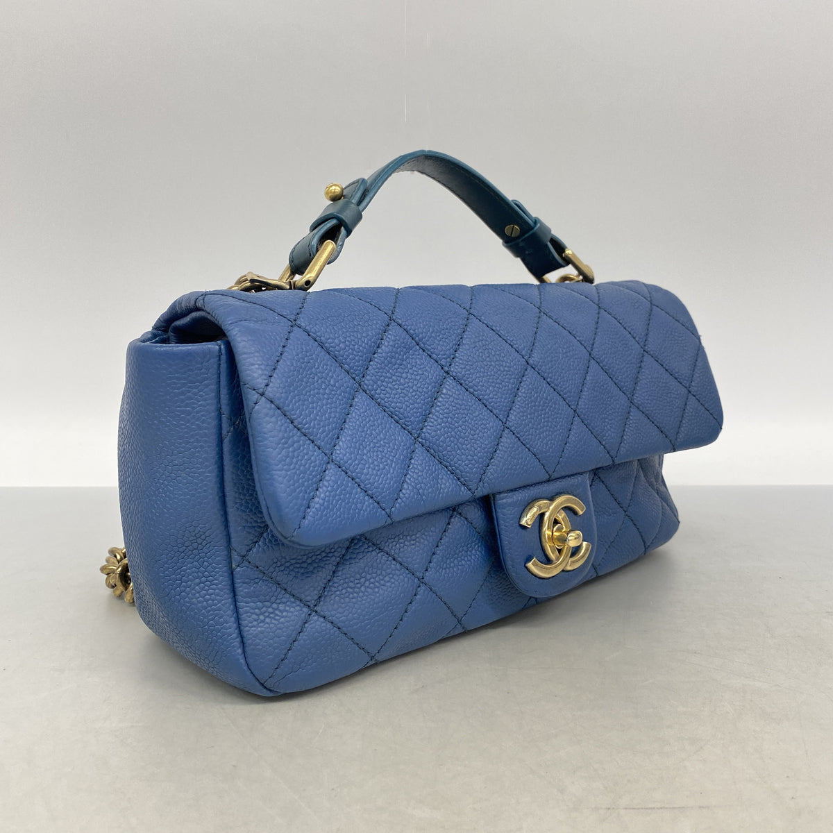 【6ib2249】シャネル ハンドバッグ マトラッセ チェーンショルダー キャビアスキン ブルー シャンパンゴールド金具 2wayバッグ【中古】レディース