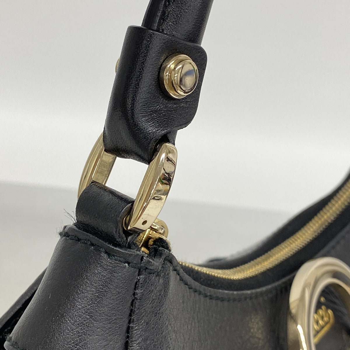 【6ib2263】グッチ ショルダーバッグ GGキャンバス 190525 キャンバス ブラック シャンパンゴールド金具【中古】レディース