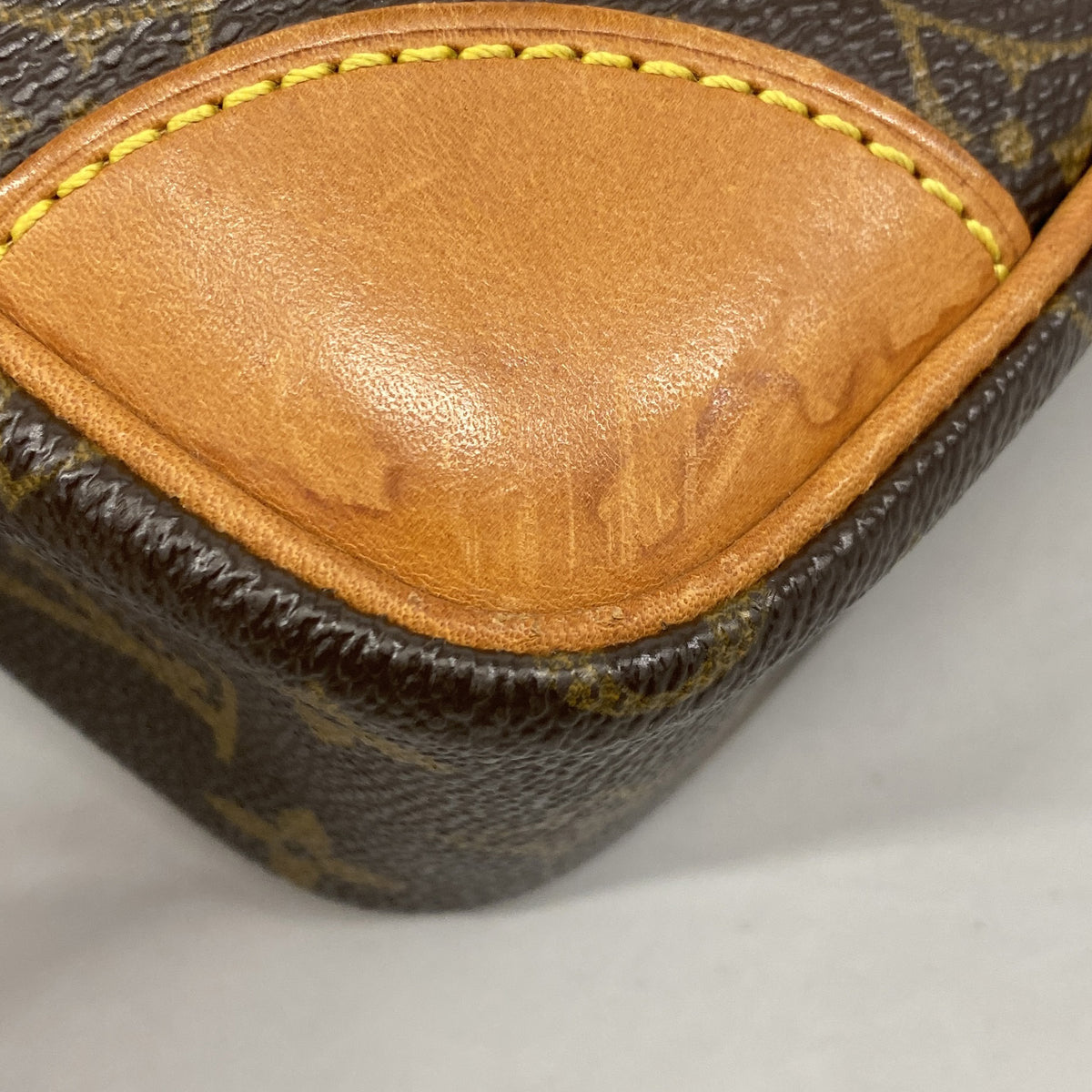 【6ib2275】ルイヴィトン ショルダーバッグ モノグラム トロカデロ27 M51274 ブラウン【中古】レディース
