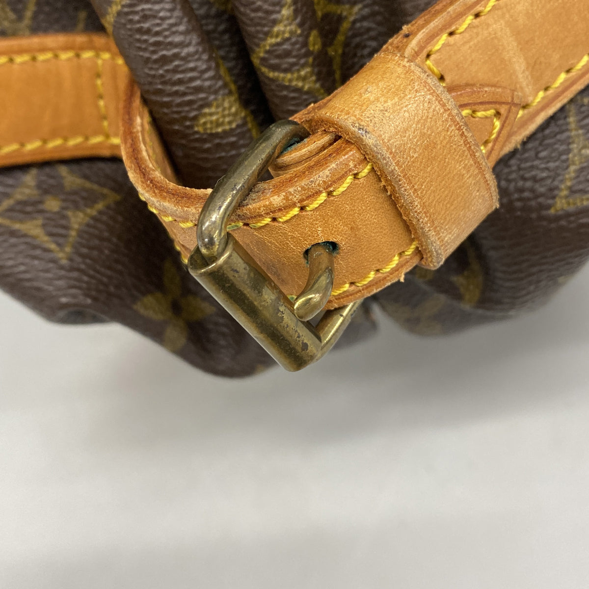 【6ib2283】ルイヴィトン ショルダーバッグ モノグラム ソミュール35 M42254 ブラウン【中古】レディース