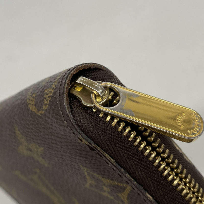 【6ib2288】ルイヴィトン コインケース モノグラム ジッピーコインパース M60067 ブラウン【中古】メンズ レディース ユニセックス