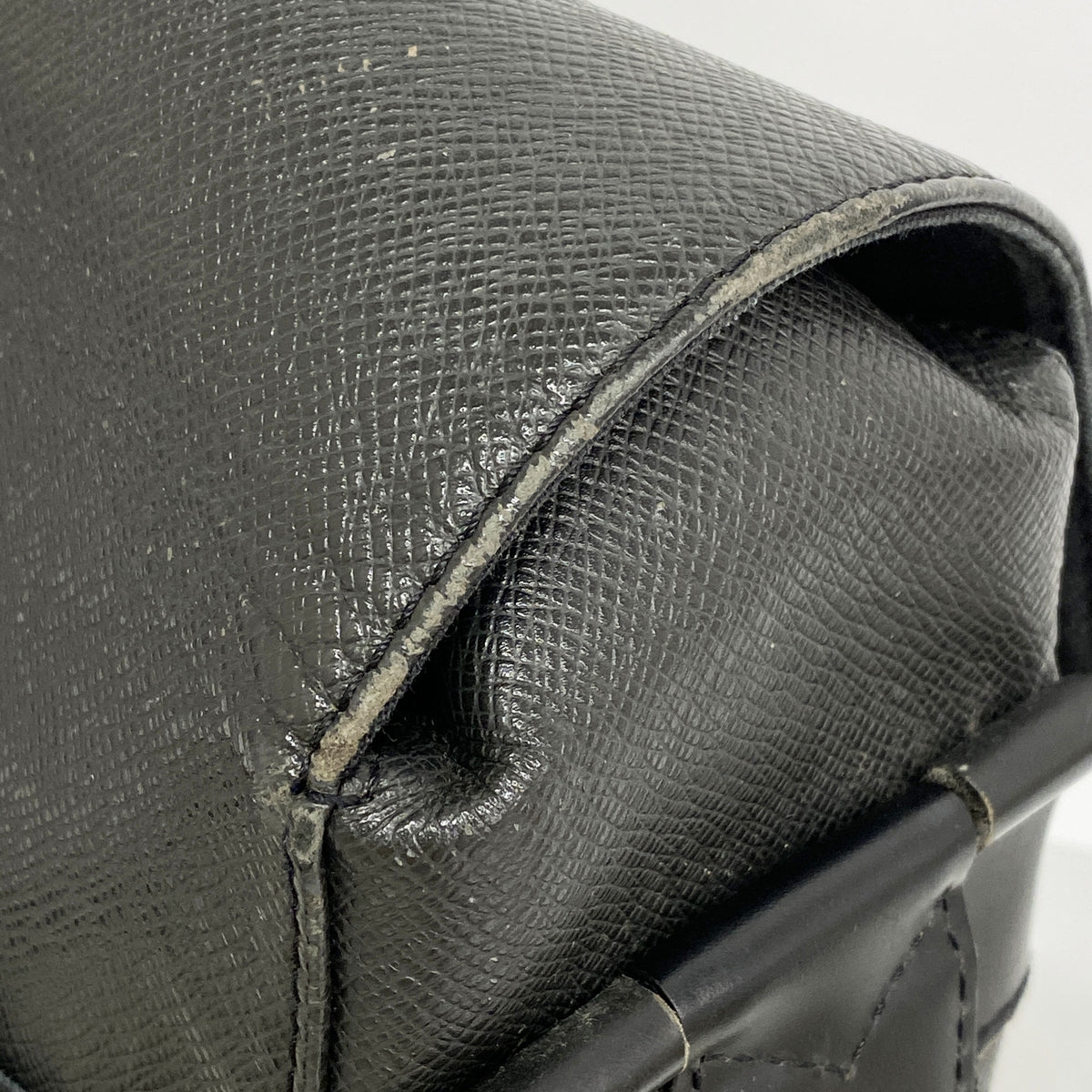 【6ib2294】ルイヴィトン ショルダーバッグ タイガ ヤランガ M30822 アルドワーズ【中古】メンズ