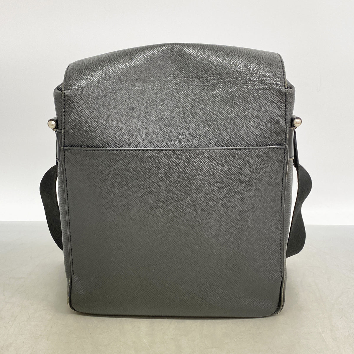 【6ib2294】ルイヴィトン ショルダーバッグ タイガ ヤランガ M30822 アルドワーズ【中古】メンズ