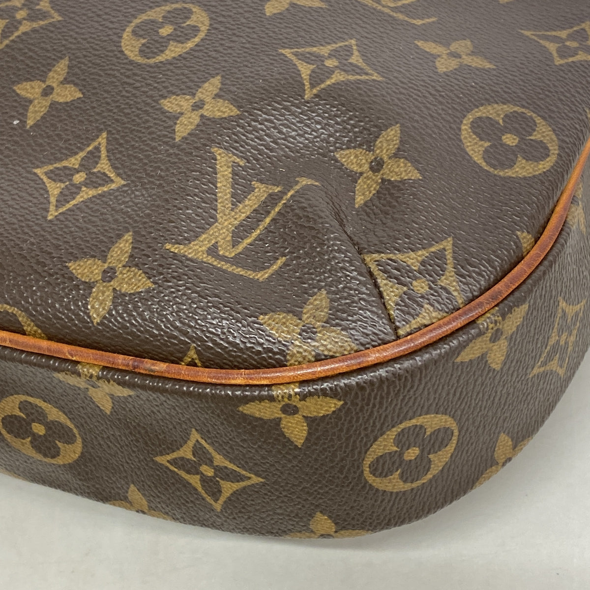 【6ib2297】ルイヴィトン ショルダーバッグ モノグラム オデオンPM M56390 ブラウン【中古】レディース