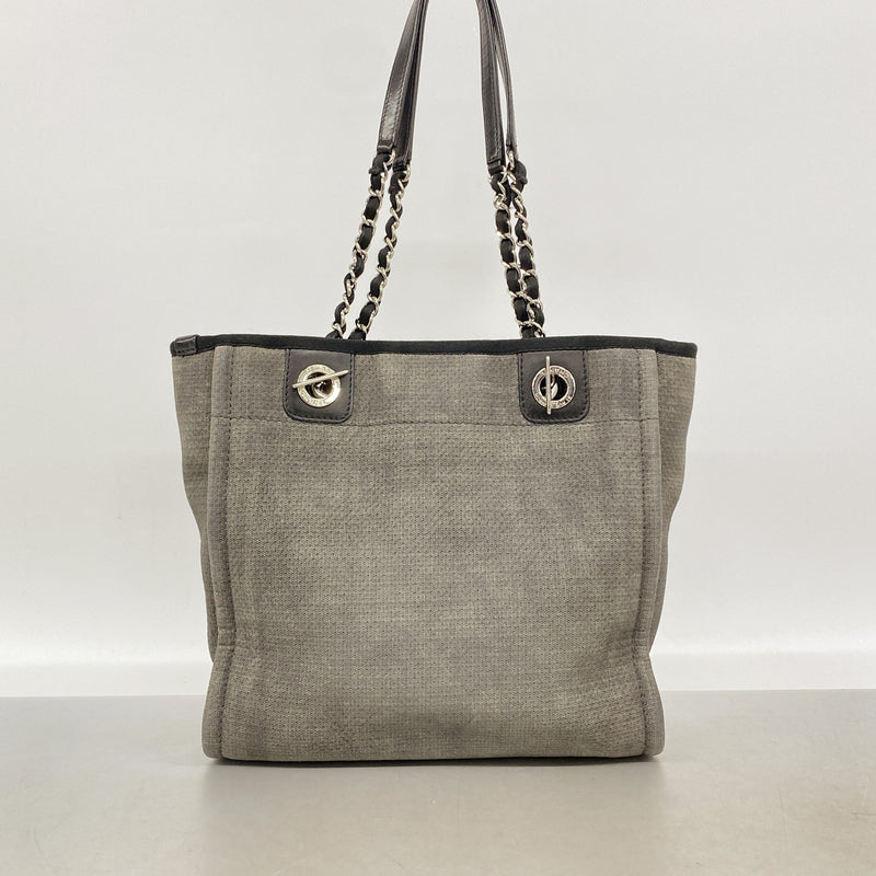 【6ib2305】シャネル チェーントート ドーヴィル キャンバス グレー シルバー金具【中古】レディース