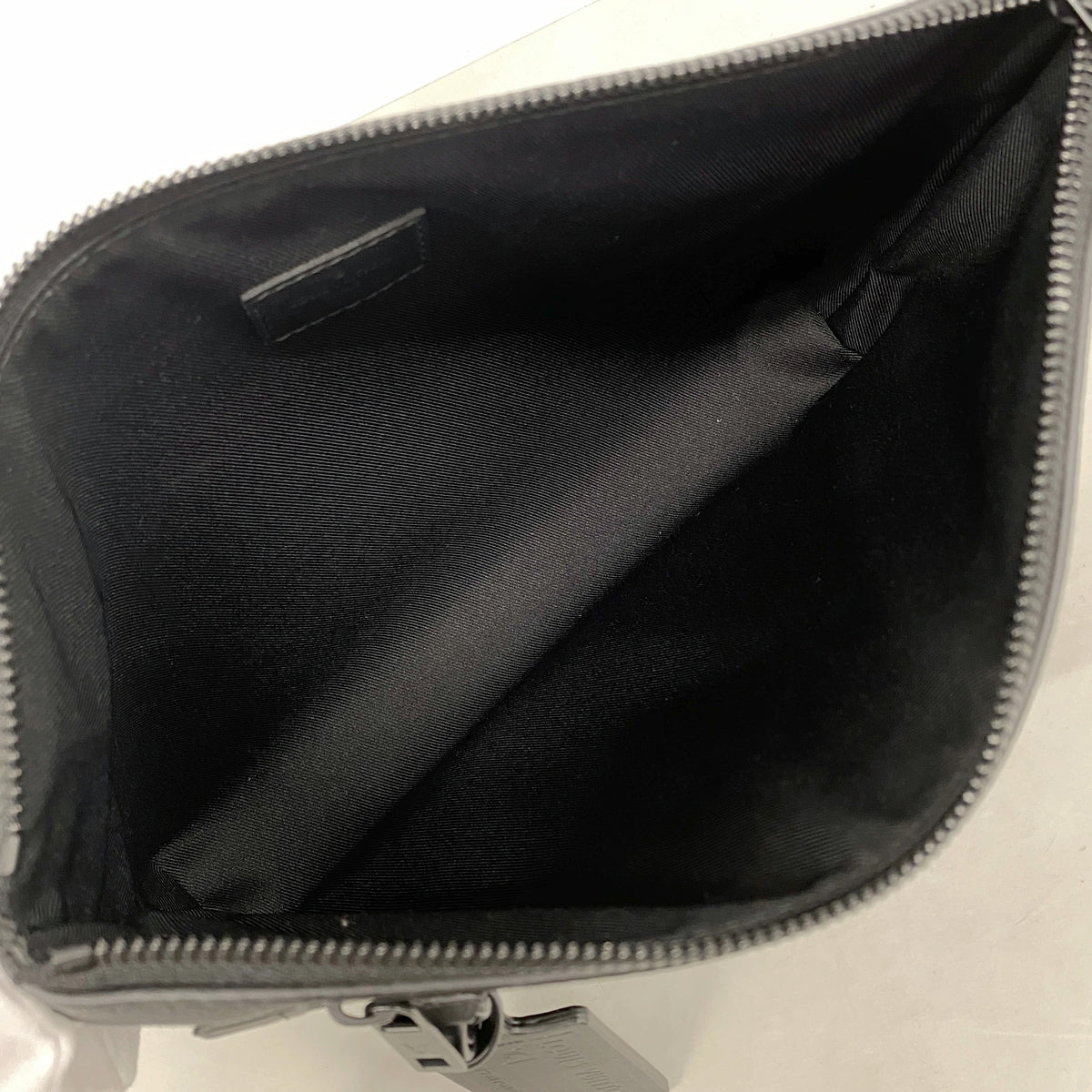【6ib2307】ルイヴィトン クラッチバッグ アエログラム ポシェット IPAD M69837 ノワール【中古】メンズ