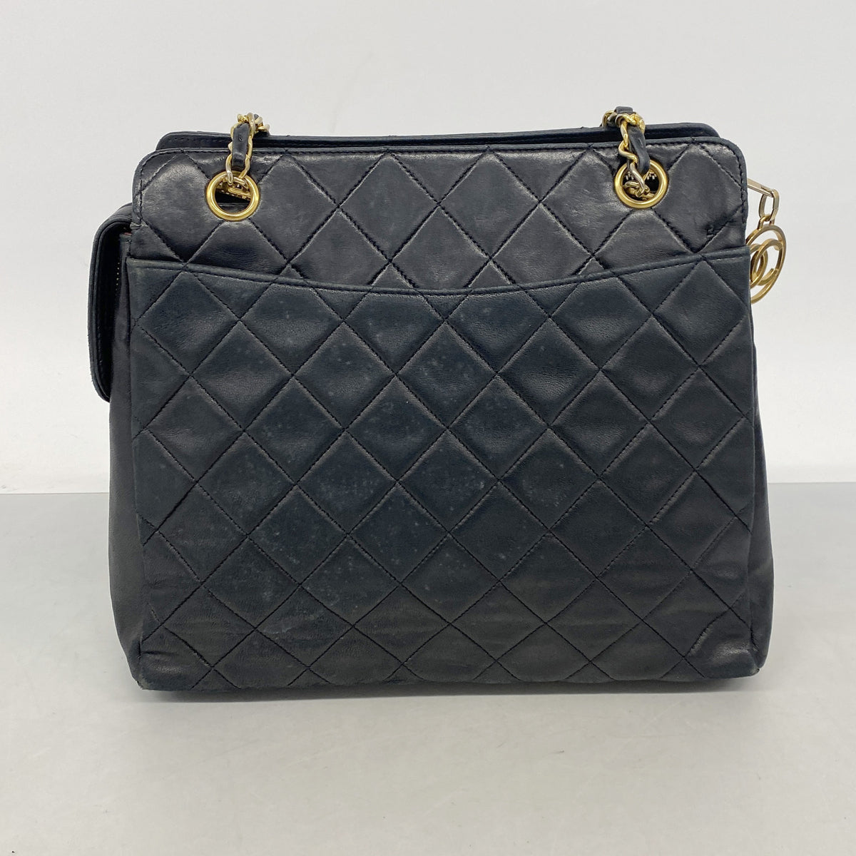 【6ib2329】シャネル チェーントート マトラッセ ラムスキン ブラック ゴールド金具【中古】レディース