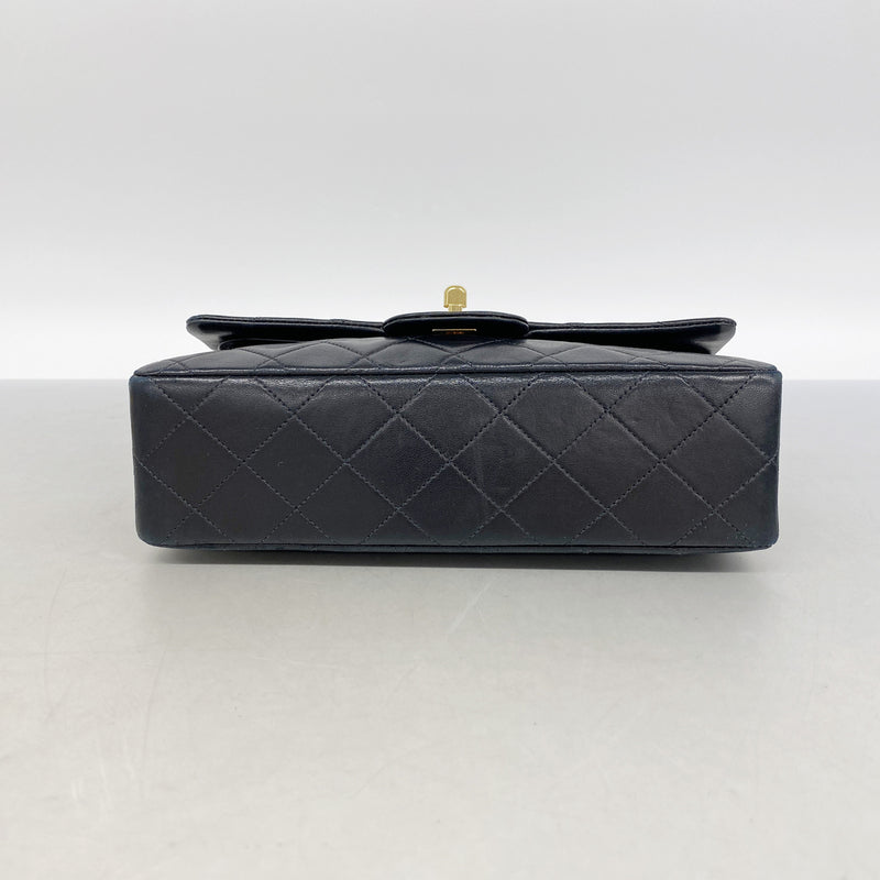 【6ib2338-h】シャネル ショルダーバッグ マトラッセ Wフラップ Wチェーン ラムスキン ブラック ゴールド金具【中古】レディース