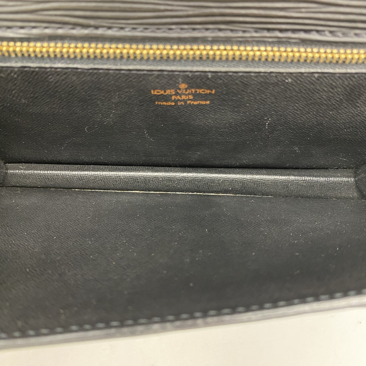 【6ib2340-h】ルイヴィトン クラッチバッグ エピ ポシェットセリエドラゴンヌ M52612 ノワール【中古】メンズ