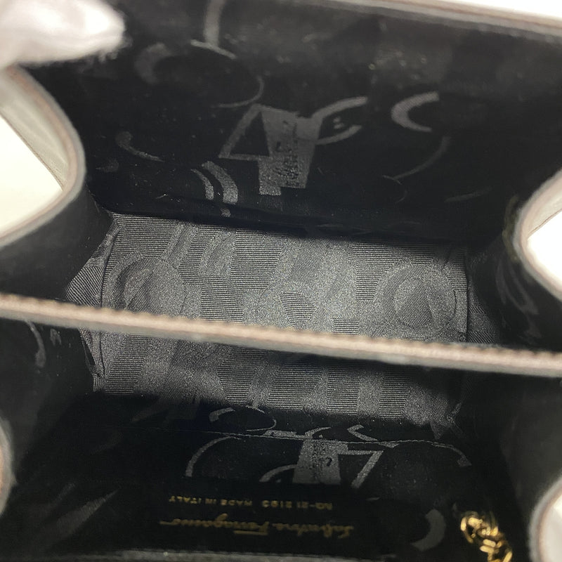 【6ib2361】サルヴァトーレフェラガモ ハンドバッグ ガンチーニ レザー ブラウン ゴールド金具 2wayバッグ【中古】レディース