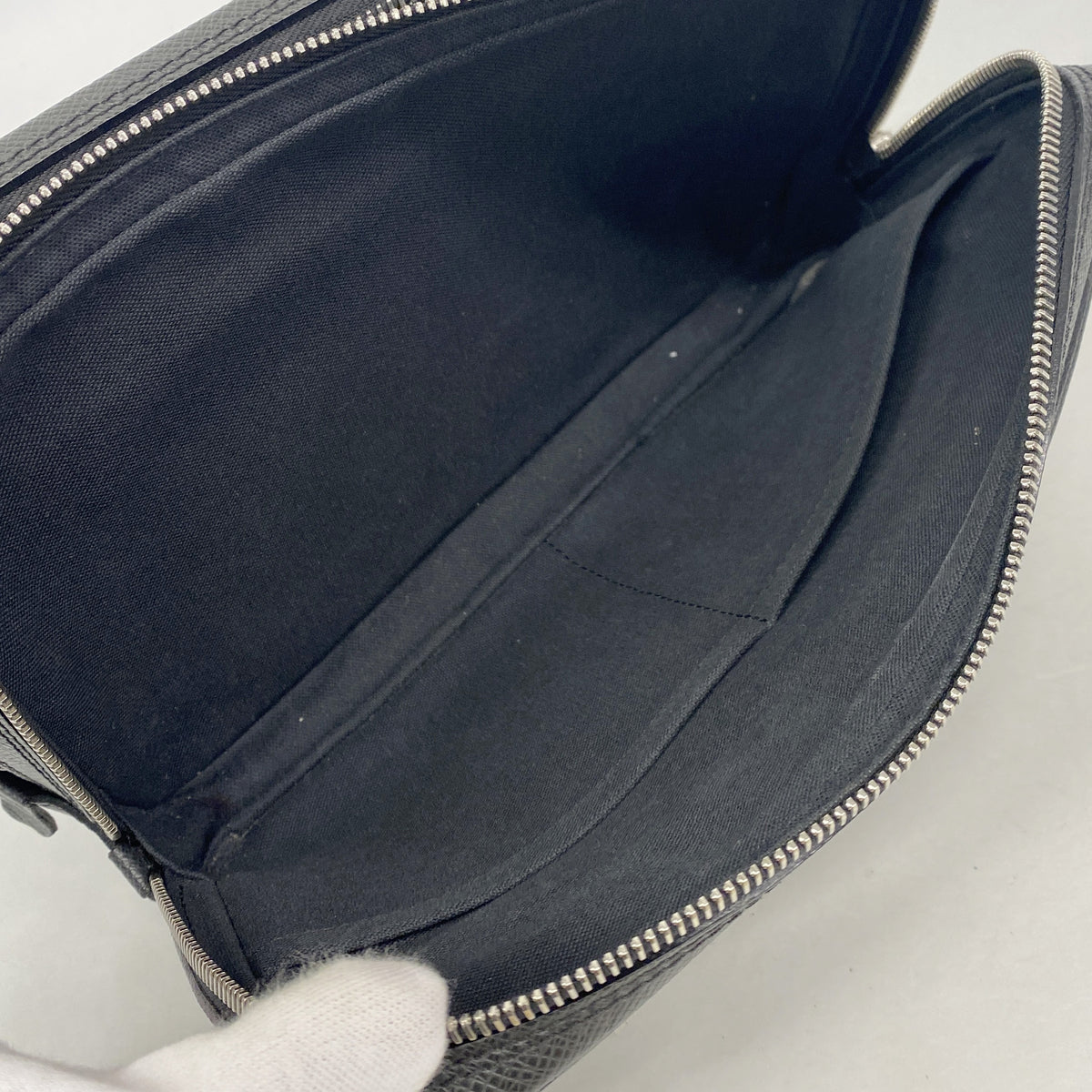 【6ib2373】ルイヴィトン クラッチバッグ タイガ ネオパヴェル M32902 アルドワーズ【中古】メンズ