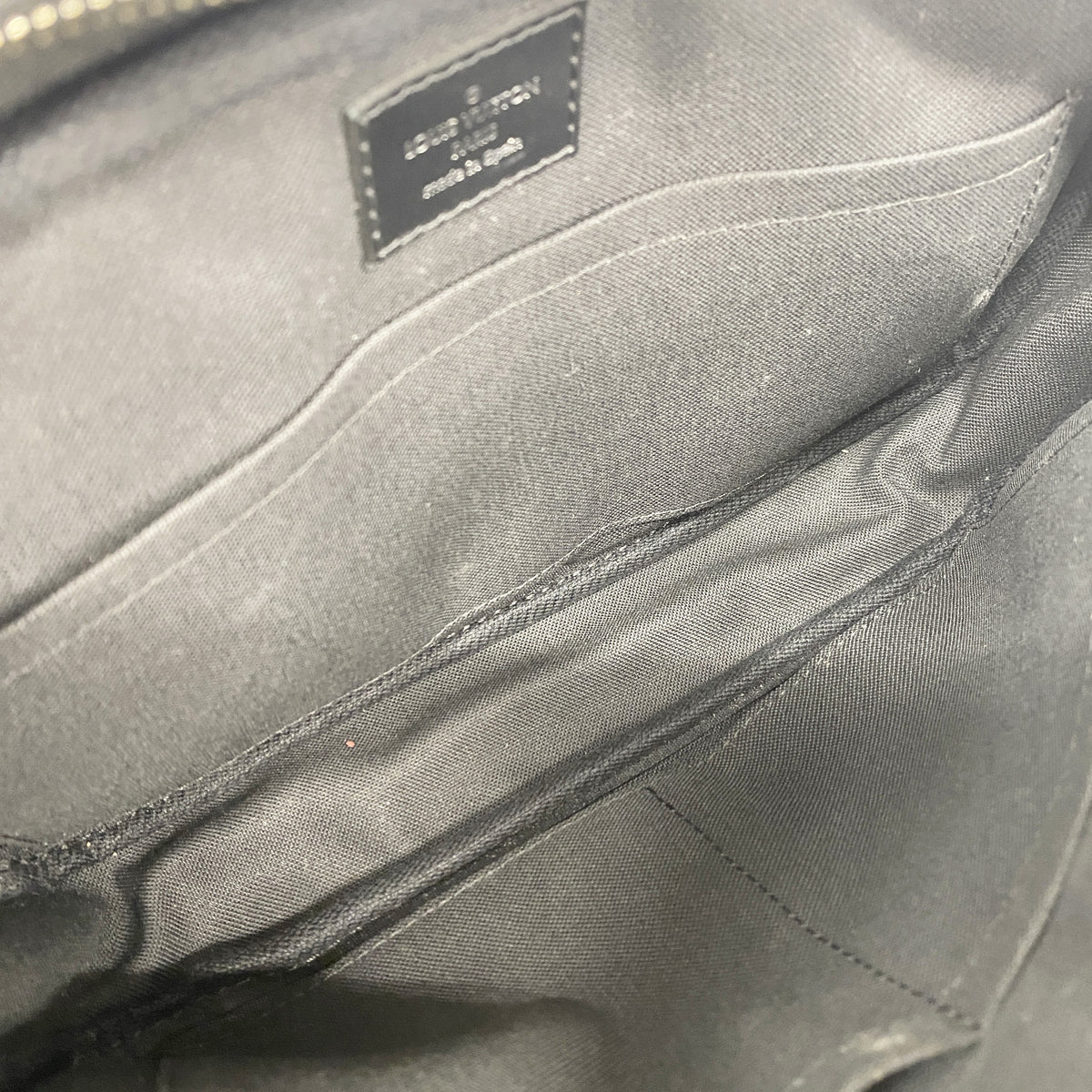【6ib2378】ルイヴィトン ボディバッグ ダミエ・グラフィット アンブレール N41289 ブラック【中古】メンズ