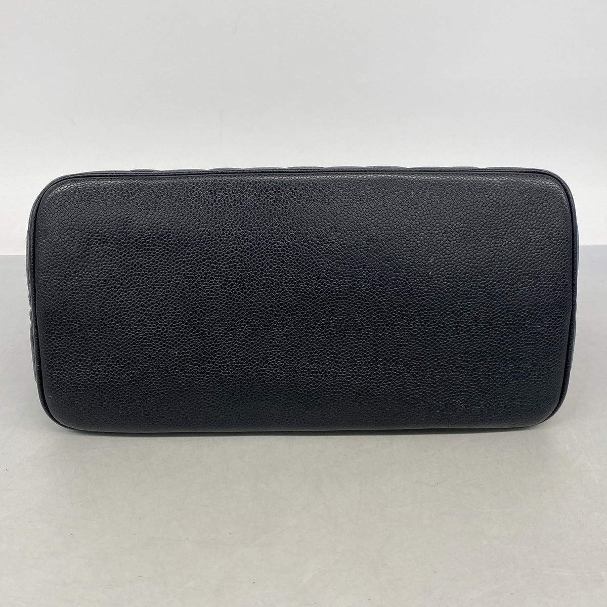 【6ib2396】シャネル トートバッグ 復刻トート キャビアスキン ブラック シルバー金具【中古】レディース