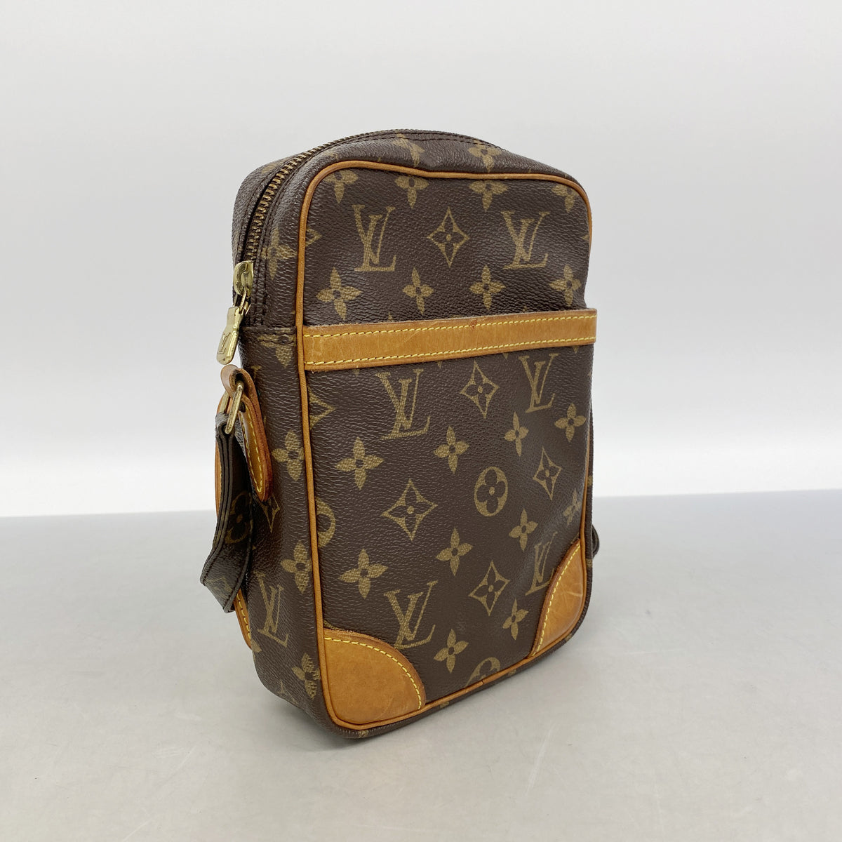 【6ib2432】ルイヴィトン ショルダーバッグ モノグラム ダヌーブ M45266 ブラウン【中古】レディース