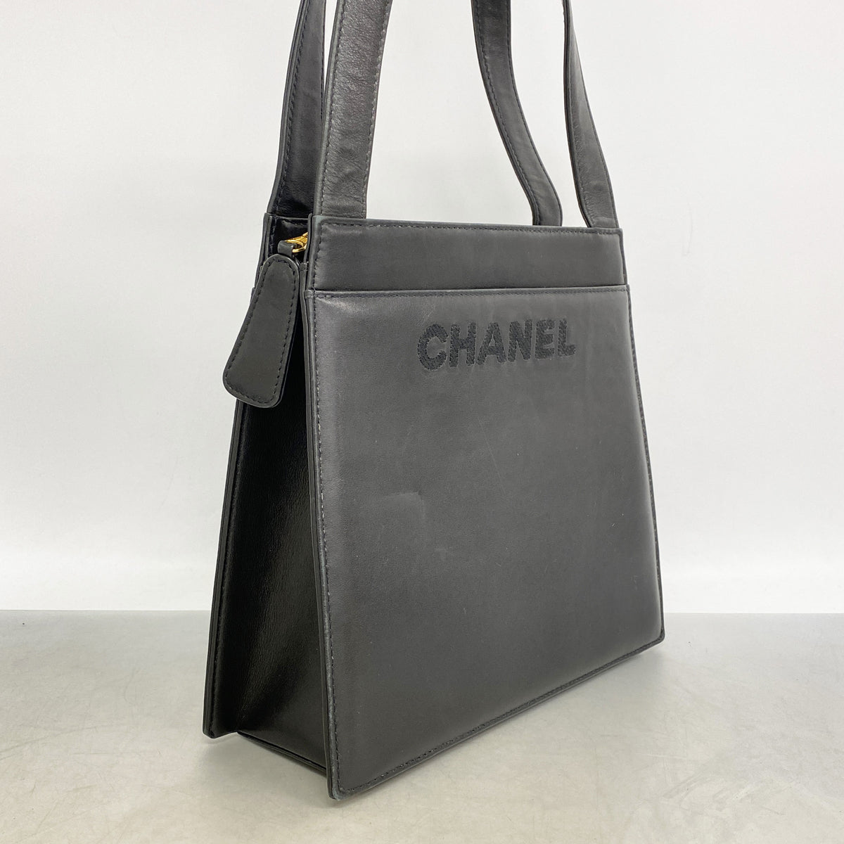 【6ib2466】シャネル トートバッグ ラムスキン ブラック ゴールド金具【中古】レディース