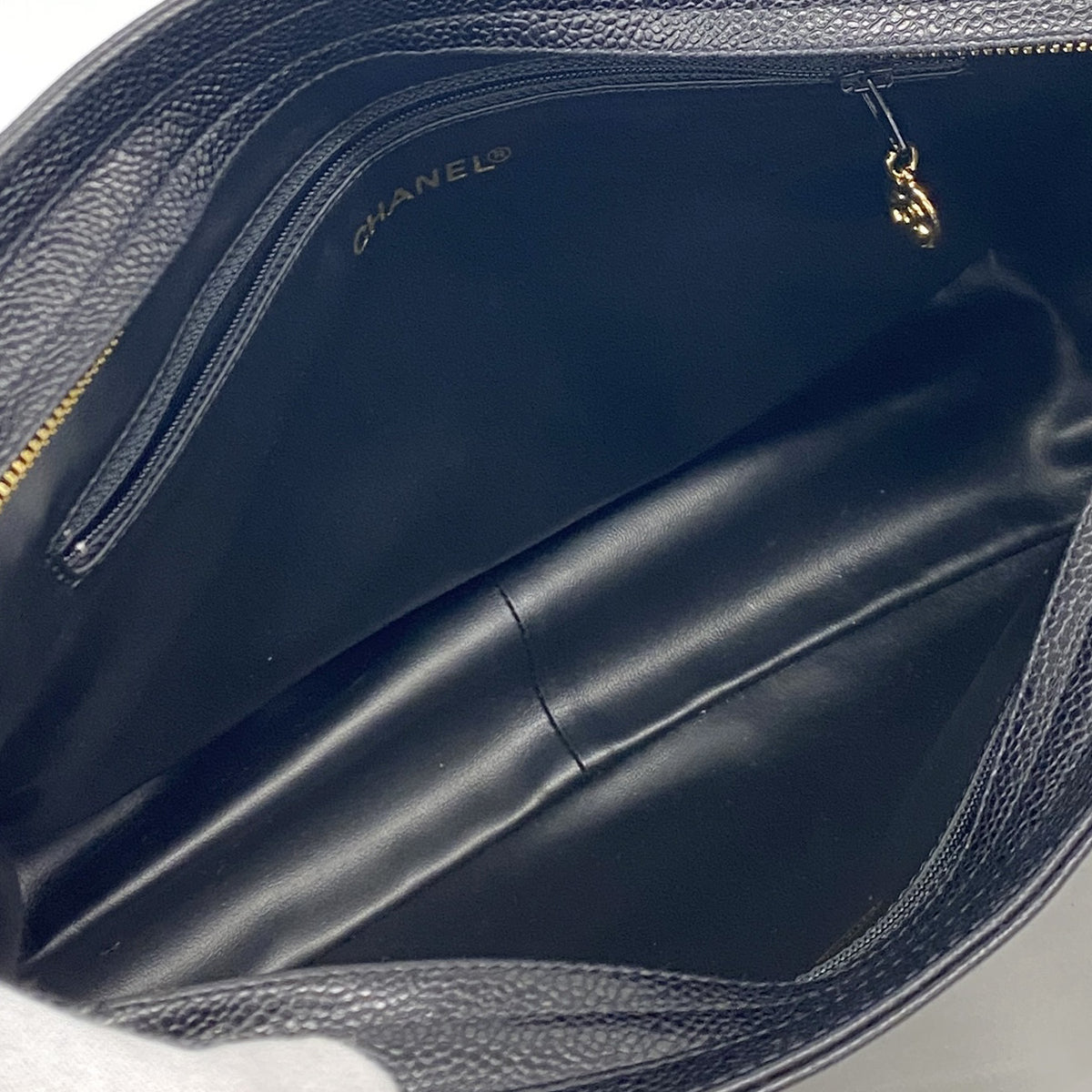 【6ib2486】シャネル ショルダーバッグ チェーンショルダー トリプルココ キャビアスキン ブラック ゴールド金具【中古】レディース