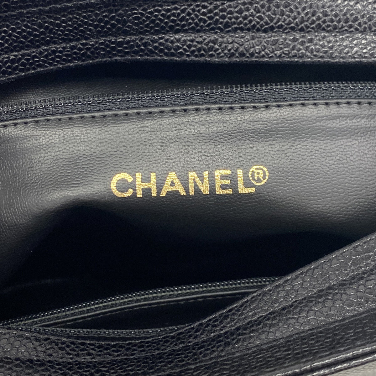 【6ib2486】シャネル ショルダーバッグ チェーンショルダー トリプルココ キャビアスキン ブラック ゴールド金具【中古】レディース