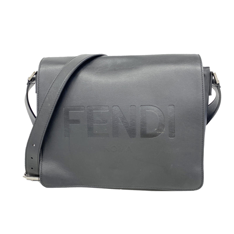 【6ib2536】フェンディ ショルダーバッグ レザー ブラック シルバー金具【中古】レディース