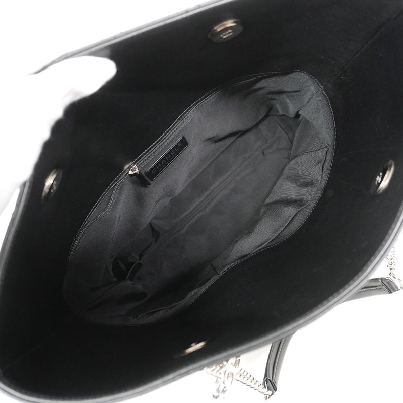 【6ib2554-h】シャネル トートバッグ マトラッセ ラムスキン ブラック シルバー金具【中古】レディース