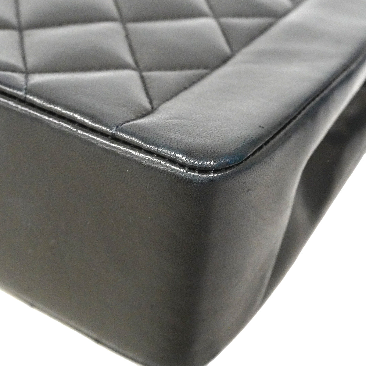 【6ib2556-h】シャネル ショルダーバッグ ダイアナ チェーンショルダー ラムスキン ブラック ゴールド金具【中古】レディース