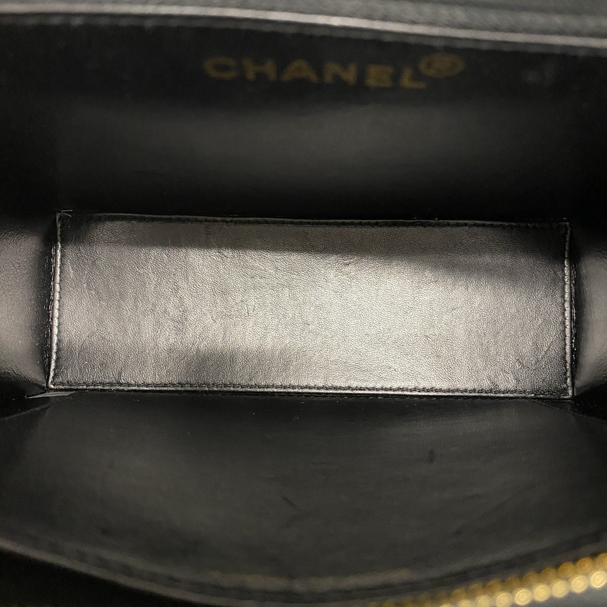【6ib2597】シャネル トートバッグ ラムスキン ブラック ゴールド金具【中古】レディース
