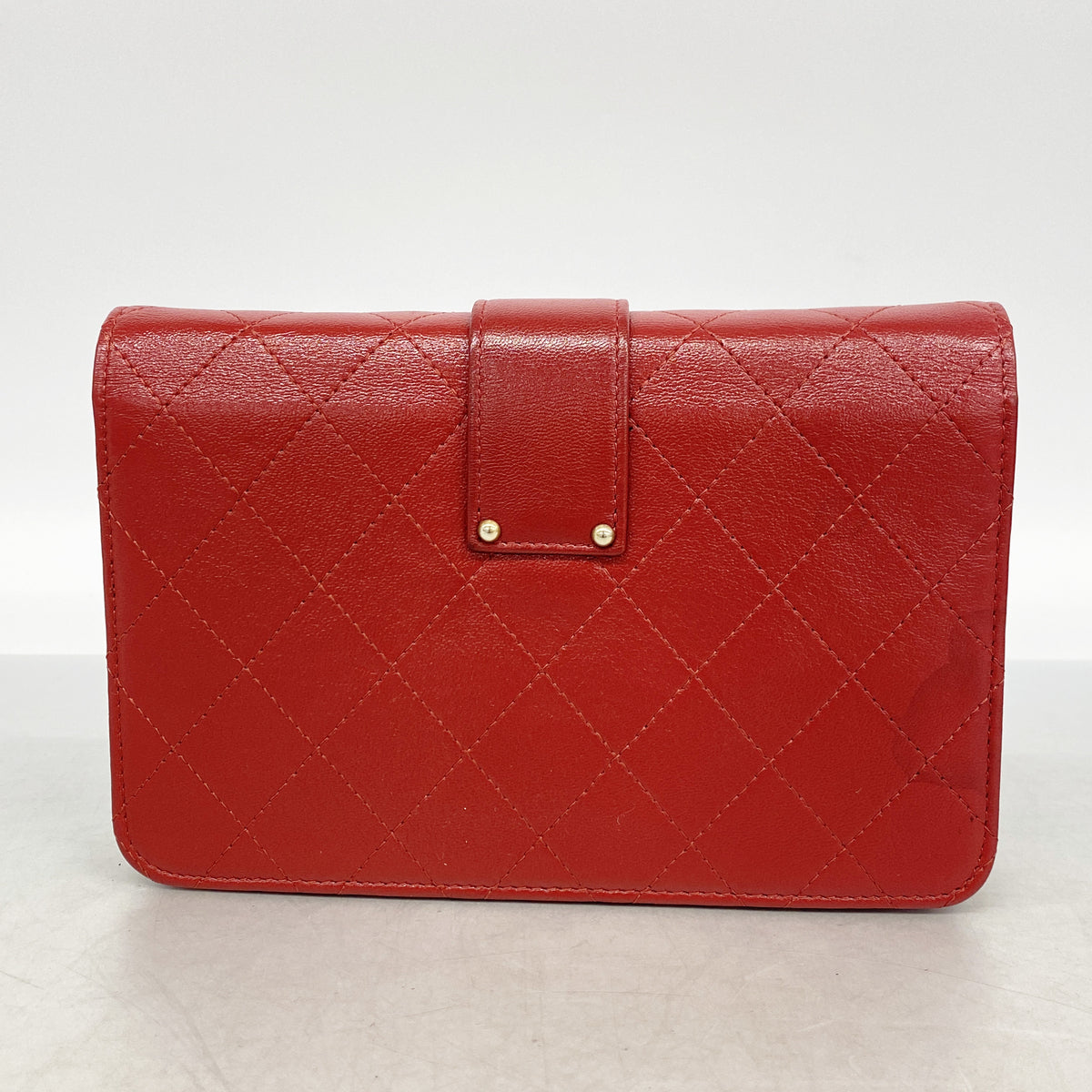 【6ib2608】シャネル ショルダーウォレット マトラッセ チェーンショルダー レザー レッド ゴールド金具【中古】レディース