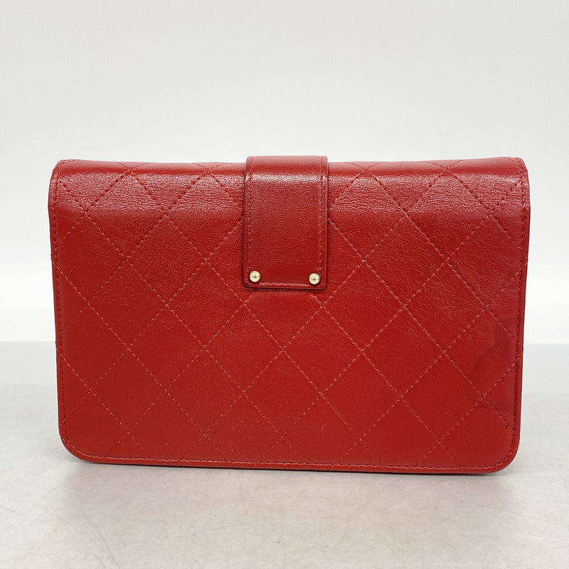 【6ib2608】シャネル ショルダーウォレット マトラッセ チェーンショルダー レザー レッド ゴールド金具【中古】レディース