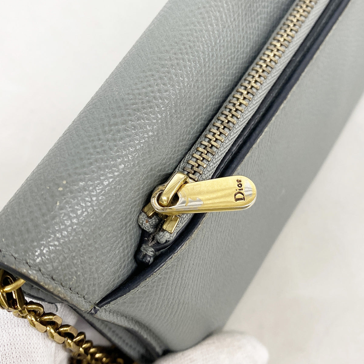 【6ib2609】クリスチャンディオール ショルダーウォレット サドル レザー グレー ゴールド金具【中古】レディース
