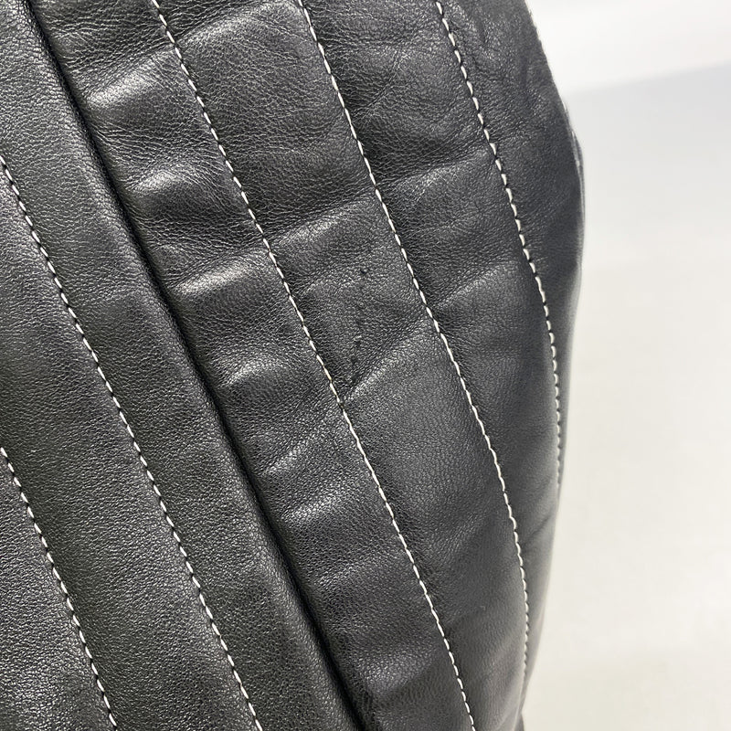 【6ib2629】シャネル チェーントート マドモアゼル ラムスキン ブラック シルバー金具【中古】レディース