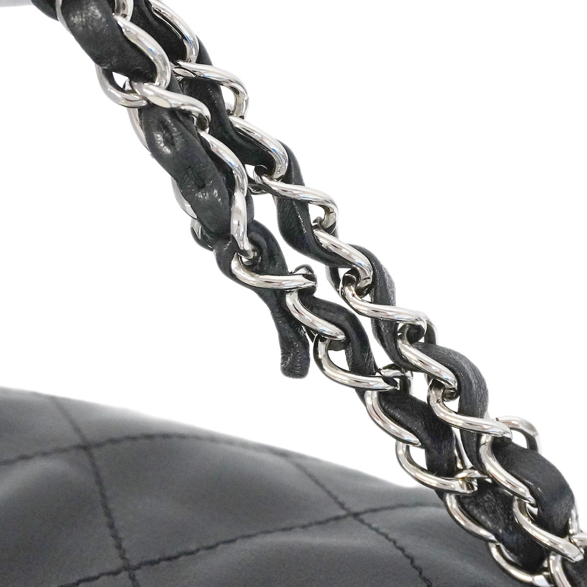 【6ib2637】シャネル ショルダーバッグ マトラッセ チェーンショルダー ラムスキン ブラック シルバー金具【中古】レディース