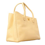 【6ib2640-h】シャネル トートバッグ エグゼクティブ レザー ベージュ ゴールド金具 2wayバッグ【中古】レディース