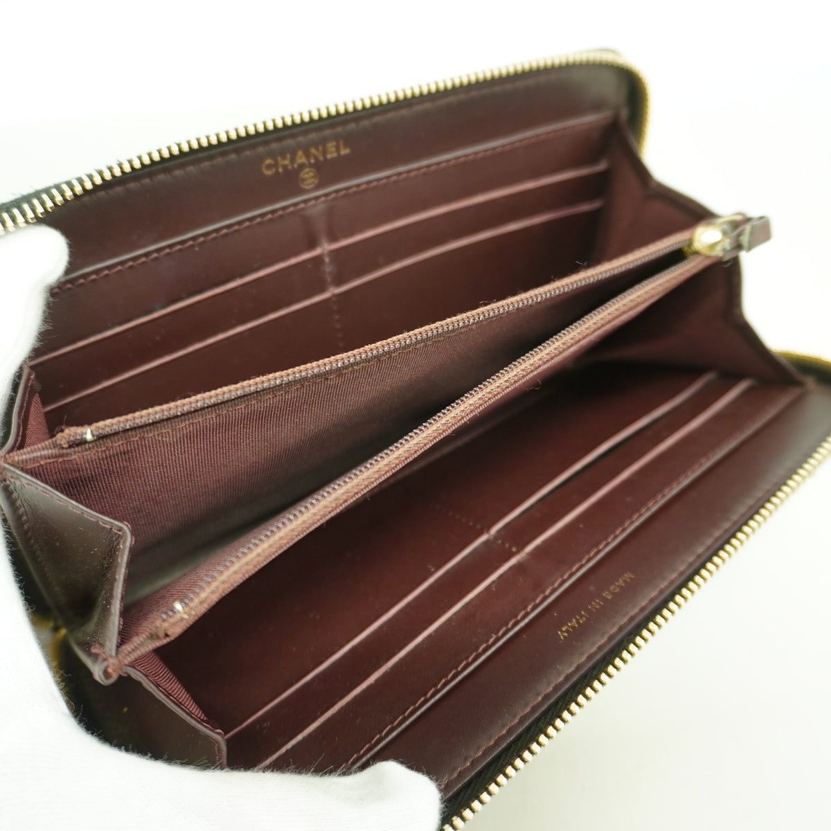 【6ib2671】シャネル 長財布 マトラッセ キャビアスキン ブラック ゴールド金具【中古】レディース