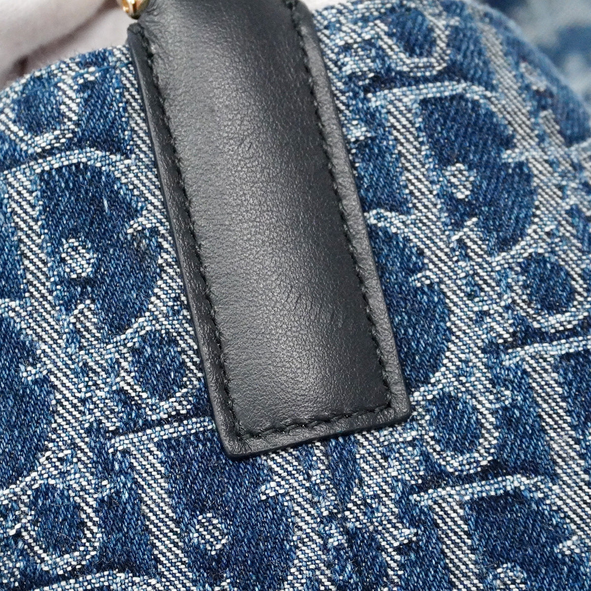 【6ib2672】クリスチャンディオール トートバッグ オブリーク トゥジュール デニム ブルー シャンパンゴールド金具【中古】レディース