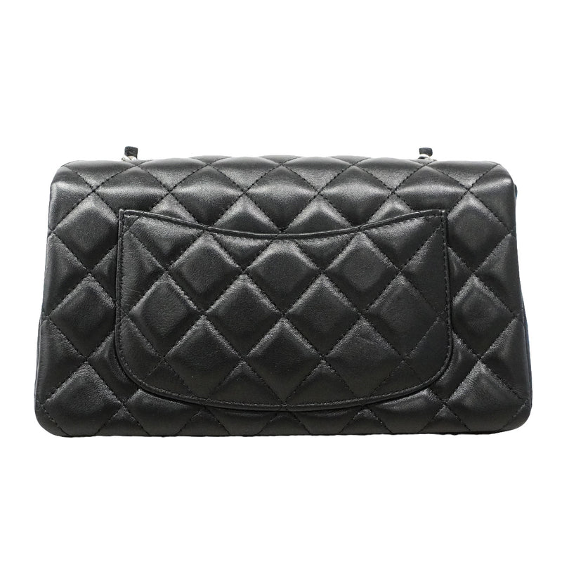 【6ib2673】シャネル ショルダーバッグ ミニマトラッセ チェーンショルダー ラムスキン ブラック シルバー金具【中古】レディース