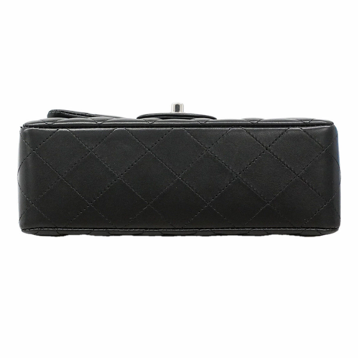 【6ib2673】シャネル ショルダーバッグ ミニマトラッセ チェーンショルダー ラムスキン ブラック シルバー金具【中古】レディース