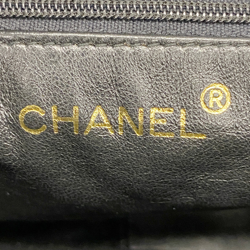 【6ib2680】シャネル ショルダーバッグ マトラッセ フリンジ付きチェーンショルダー ラムスキン ブラック ゴールド金具【中古】レディース