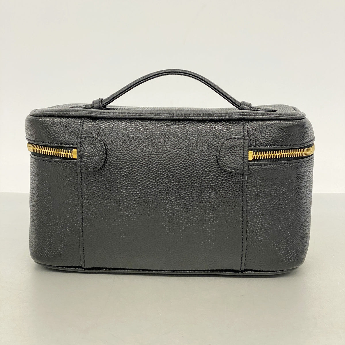 【6ib2681】シャネル バニティバッグ キャビアスキン ブラック ゴールド金具【中古】レディース