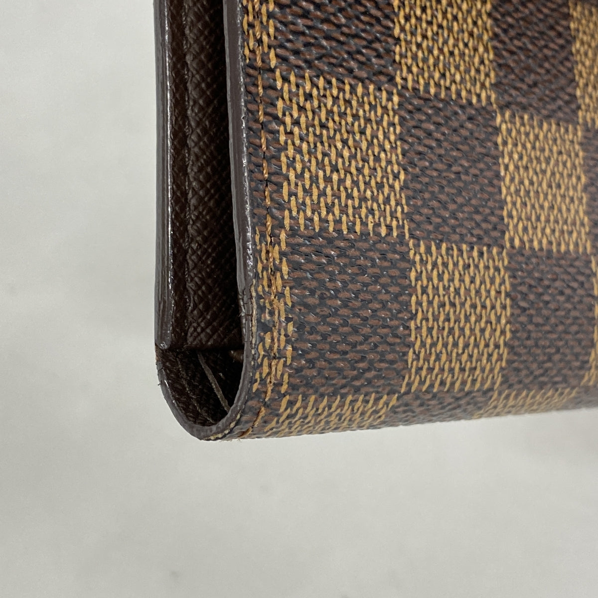 【6ib2694】ルイヴィトン 三つ折り財布 ダミエ ポルトトレゾールエテュイパピエ N61202 エベヌ【中古】レディース