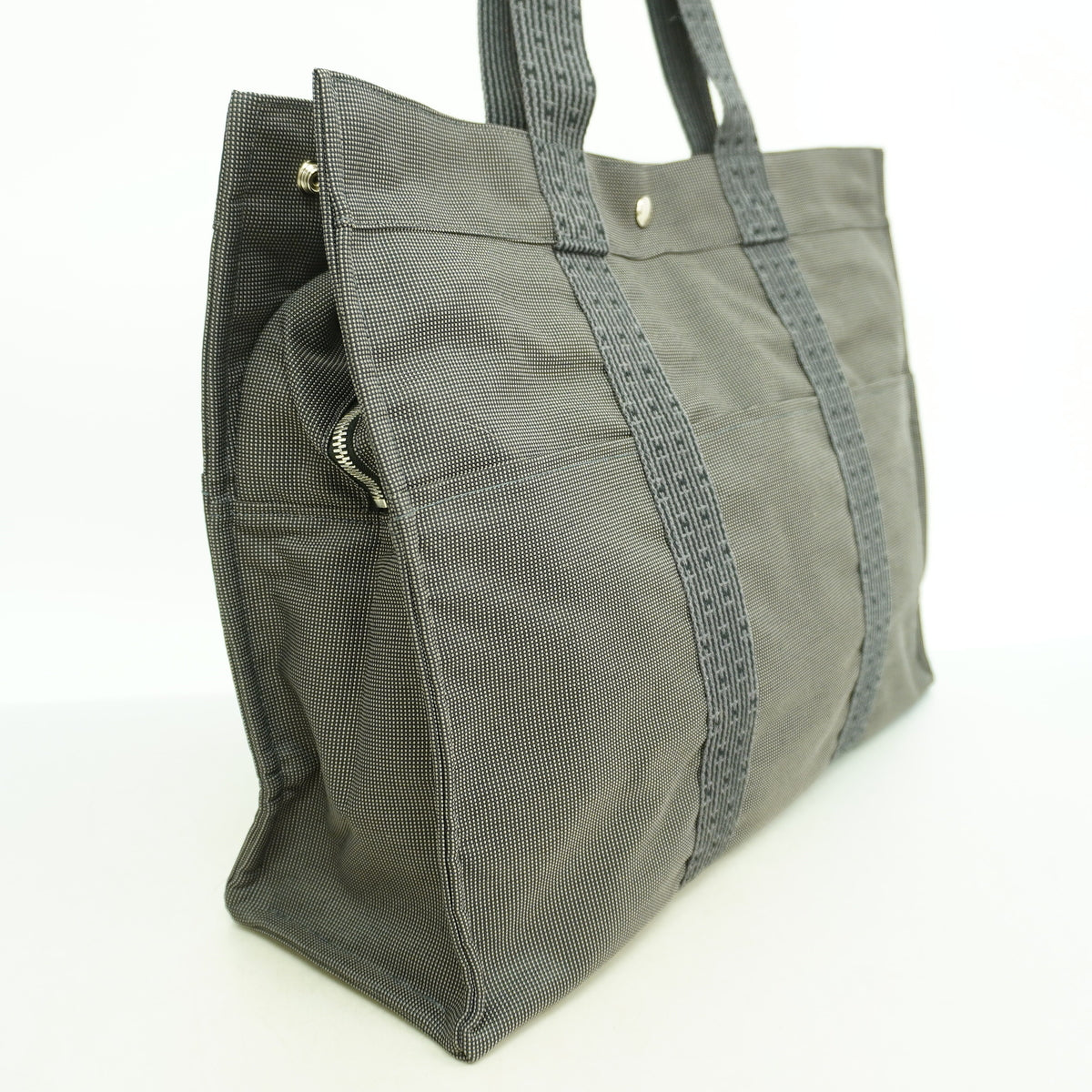 【6ib2725】エルメス トートバッグ エールラインGM ナイロン グレー シルバー金具【中古】メンズ レディース ユニセックス